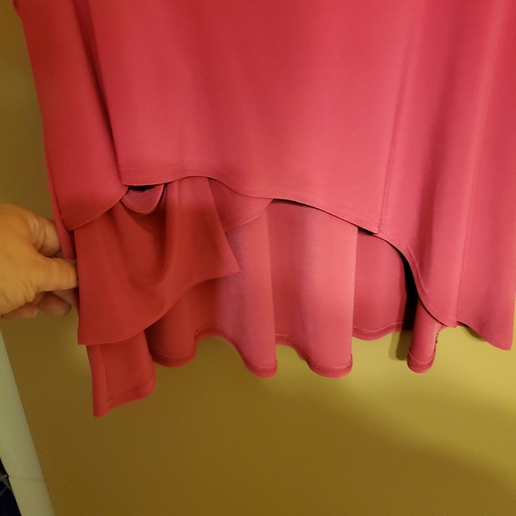 Sympli fuschia asymmetrical hidden pocket vest - Picture 5 of 9